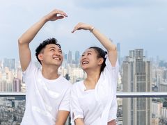 -广州中心皇冠假日酒店