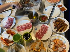 -爱客得牛排海鲜烤肉·火锅自助(春熙路黑金好店)