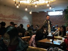 大堂-万记麻辣烫国展总店