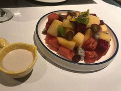 魔膳缤纷水果沙拉-魔膳厨房·果木牛排·西餐厅(MM2店)