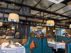 -领鲜活海鲜榴莲自助火锅(东门店)