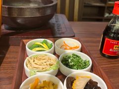 -良米山·云南野生菌过桥米线(上海首店)