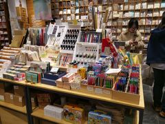 -猫的天空之城概念书店(苏州平江店)