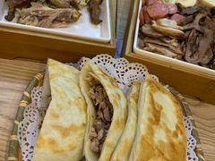 -李连贵熏肉大饼(金隅嘉品Mall店)