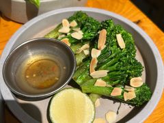 -SHAN山(前滩太古里店)
