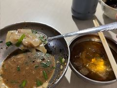 -正宗杨记普洱酸醋米线(总店)