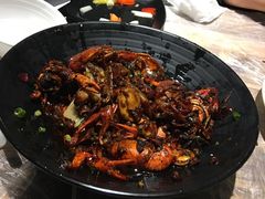 -巴厘龙虾·榜首油焖大虾(音乐学院·沿江酒馆店)
