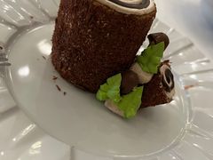 招牌树根蛋糕-莫斯科餐厅