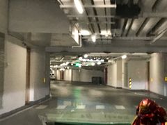 -兴业太古汇·停车场