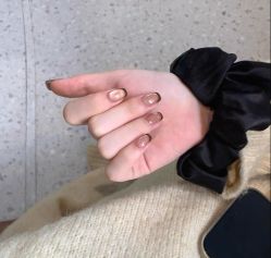 -赢韵美甲美睫瑞士净斑中心