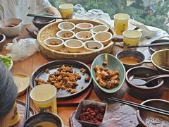 -包整·丝娃娃(一览甲秀楼风景店)