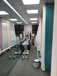 -斐尔国际皮肤管理中心