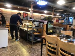 -江南猪肉商会无限续吃(弘大店)