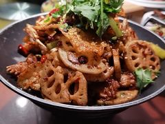 -川流不息·地道川菜·小龙虾(松东路店)