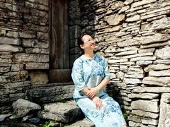 -高荡千年布依古寨旅游景区