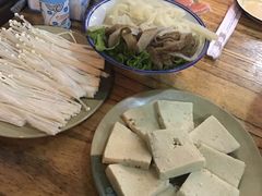 -东镇老火锅(长春路首店)