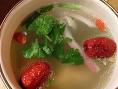 -耶里夏丽·新疆菜·28年喀什老馆(田林东路店)