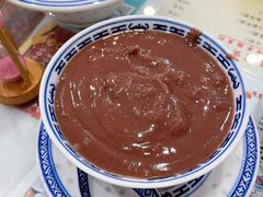 红豆沙-广信牛奶甜品世家(台东店)
