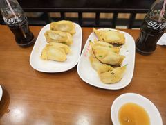 -小姜锅贴(凤凰街店)