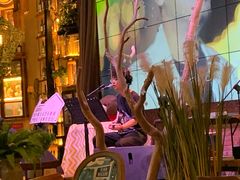-临界音乐酒馆·小龙虾·江湖菜(华熙LIVE·鱼洞店)