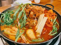 -喇喇排骨火锅·传统韩式脊骨汤(望京西园总店)