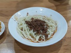 素椒杂酱面-华兴街自力面店