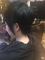 -侨治发型