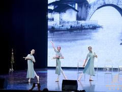 -炫艺舞蹈培训中心(枫尚奥特莱斯店)