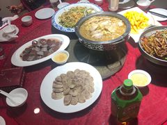 -老六杀猪菜(进乡街店)