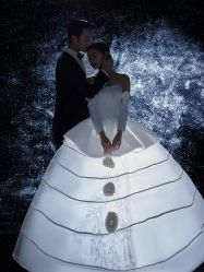 -至臻微拉婚纱摄影