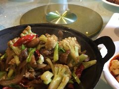 干锅有机花菜-兴圆苑