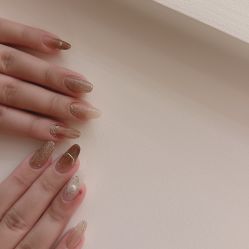 -Fanni美甲美睫皮肤管理