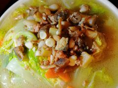 上汤娃娃菜-隔壁老王·家常云南菜(花巷店)