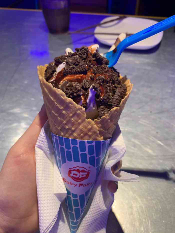 df冰淇淋(凯德广场店)-"宝宝很喜欢吃,尤其是冰雪系列～!