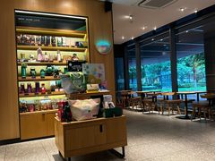 -星巴克(南京孵鹰大厦店)
