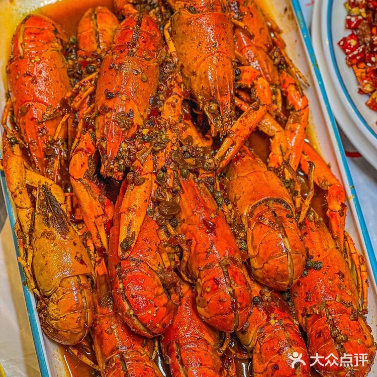 吃海鲜当然来三妹，还不用自己剥壳❗️