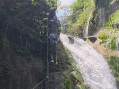 -华蓥山天意谷景区