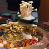 郑恺首家国民风火锅店空降北京[礼花]