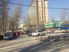 -兴芮温泉度假区