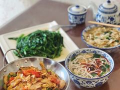 传统手工面片-阿法柯柴火鸡羊肉面片馆