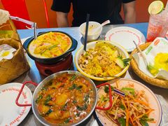 -小小集渔·泰式大排档(太古里香槟店)
