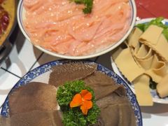 -旧街市鲜货老火锅(大光路店)