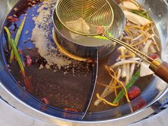 -醉董牛川派鲜肉自选火锅(烟台店)