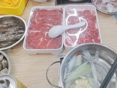 -杨老板·海鲜集市火锅·鲜切牛肉(中防万宝店)