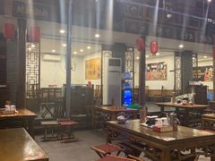 大堂-清真·老金烧烤·小龙虾(奥体中路店)