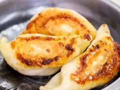 -黄阿姨锅贴大王(万航渡路店)