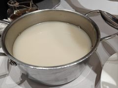 -红鼎豆捞·专注品质海鲜20年(宝丰路店)