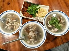 -岳记羊肠馆(陵园小区店)