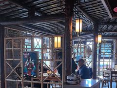 -湘西小馆(滨河路店)