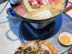 -屋里家延边朝鲜族冷面(梅林3店)